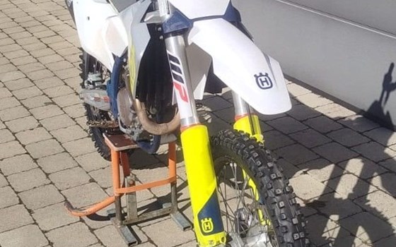 Gebrauchtmotorrad Husqvarna FC 250 - Bild 1