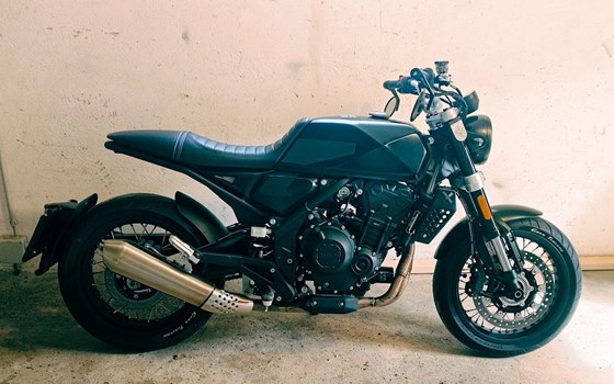 Gebrauchtmotorrad Brixton Crossfire 500 - Bild 1