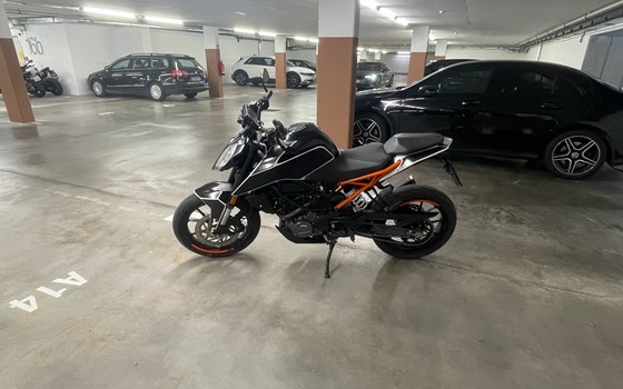 Gebrauchtmotorrad KTM 125 Duke - Bild 3