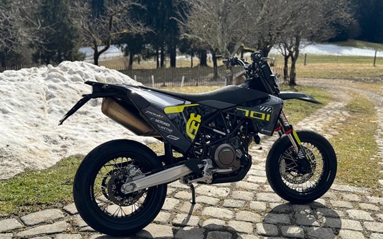 Gebrauchtmotorrad Husqvarna 701 Supermoto - Bild 4