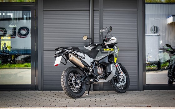 Neufahrzeug Husqvarna Norden 901 Expedition - Bild 2