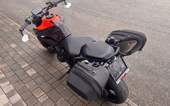 Gebrauchtmotorrad KTM 890 Duke - Bild 4