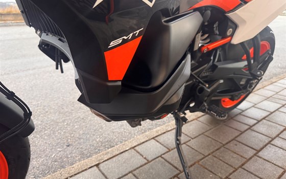 Gebrauchtmotorrad KTM 890 SMT - Bild 11