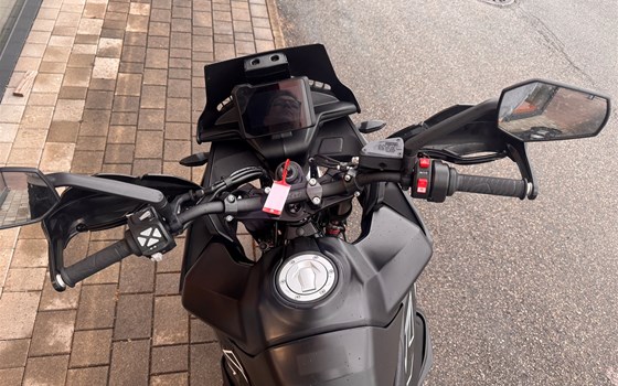 Gebrauchtmotorrad KTM 890 SMT - Bild 6