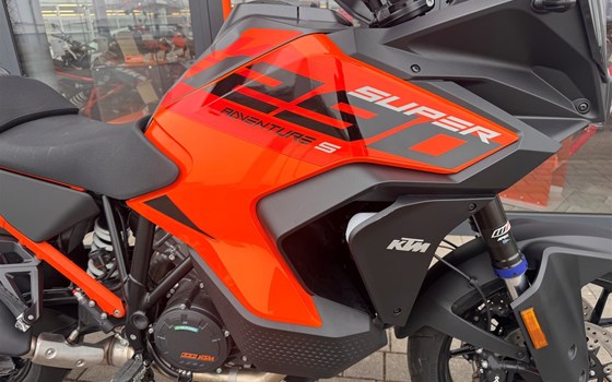 Neufahrzeug KTM 1290 Super Adventure S - Bild 7