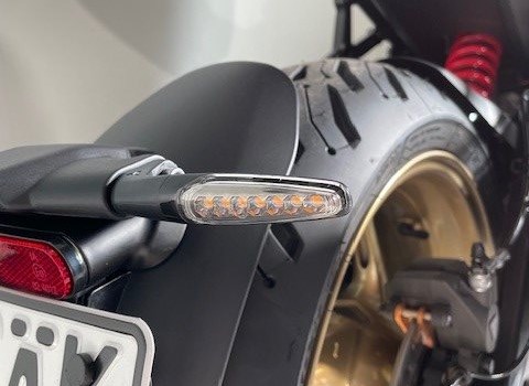 Gebrauchtmotorrad Triumph Trident 800 - Bild 11