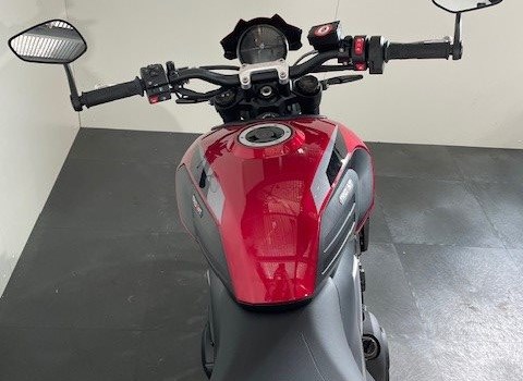 Gebrauchtmotorrad Triumph Trident 800 - Bild 7