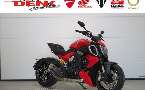 Gebrauchtmotorrad Ducati Diavel V4 - Bild 1