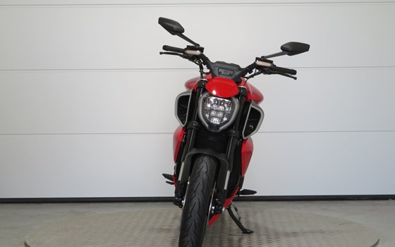 Gebrauchtmotorrad Ducati Diavel V4 - Bild 4
