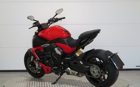 Gebrauchtmotorrad Ducati Diavel V4 - Bild 7