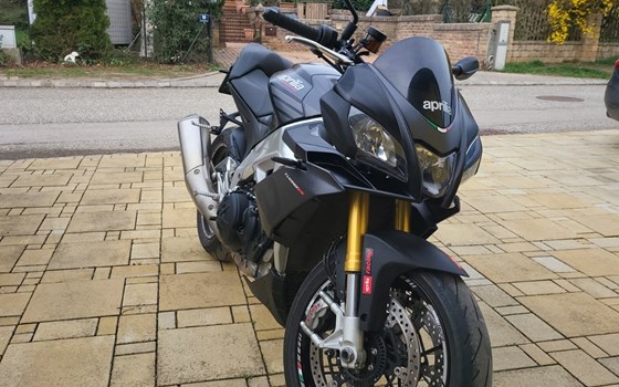 Gebrauchtmotorrad Aprilia Tuono V4 1100 RR - Bild 3