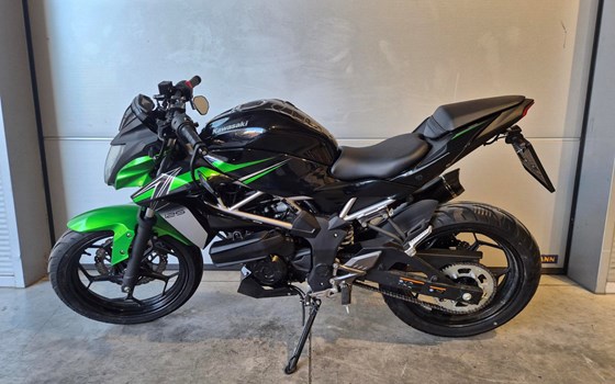 Gebrauchtmotorrad Kawasaki Z125 - Bild 1