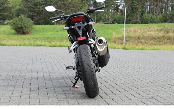 Gebrauchtmotorrad Honda CB300R - Bild 5