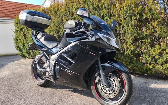 Gebrauchtmotorrad Triumph Sprint ST 1050 - Bild 1