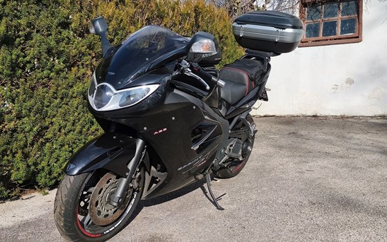 Gebrauchtmotorrad Triumph Sprint ST 1050 - Bild 11