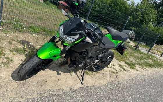 Gebrauchtmotorrad Kawasaki Z 400 - Bild 1