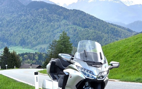 Gebrauchtmotorrad Honda GL 1800 Goldwing DCT - Bild 2