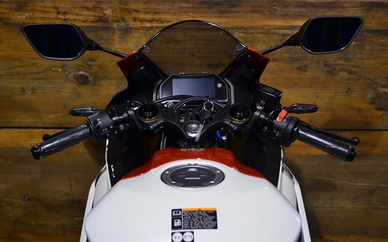 Neufahrzeug Yamaha R3 - Bild 3