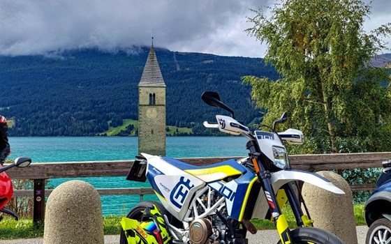 Gebrauchtmotorrad Husqvarna 701 Supermoto - Bild 1