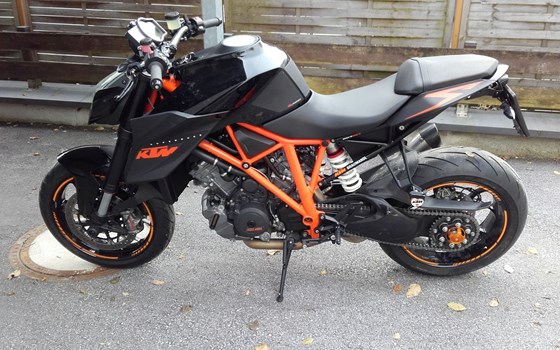 Gebrauchtmotorrad KTM 1290 Super Duke R - Bild 1