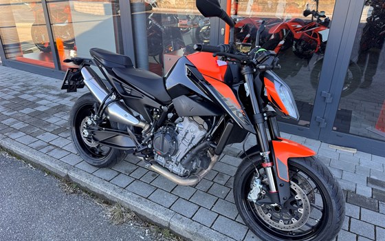Gebrauchtmotorrad KTM 890 Duke - Bild 1