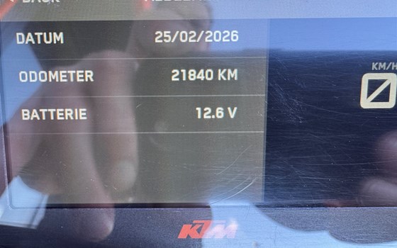 Gebrauchtmotorrad KTM 890 Duke - Bild 12