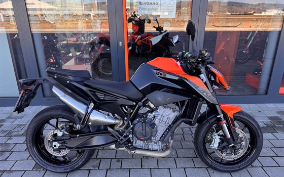 Gebrauchtmotorrad KTM 890 Duke - Bild 2