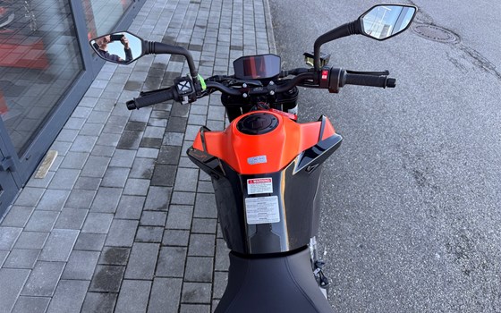 Gebrauchtmotorrad KTM 890 Duke - Bild 6