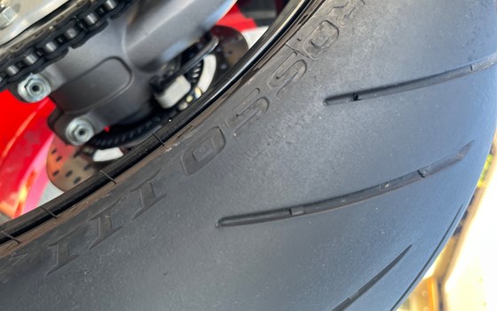 Gebrauchtmotorrad Ducati Hypermotard 950 RVE - Bild 12