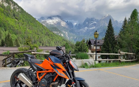 Gebrauchtmotorrad KTM 1290 Super Duke R - Bild 1