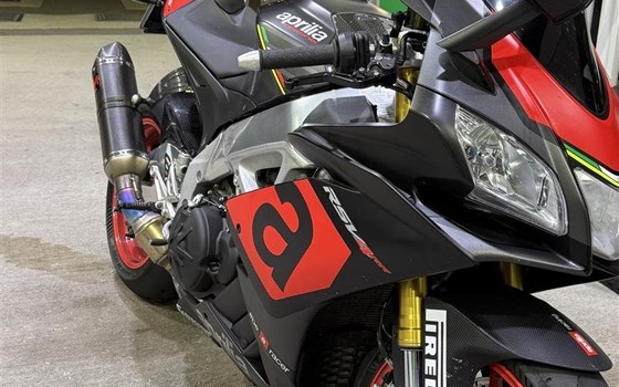 Gebrauchtmotorrad Aprilia RSV 4 - Bild 6