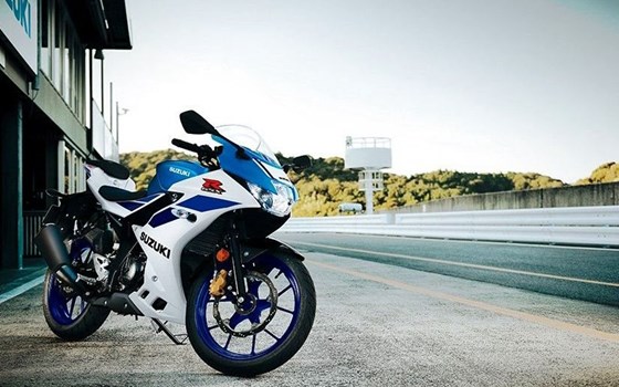 Neufahrzeug Suzuki GSX-R125 - Bild 1