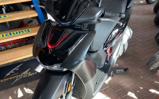 Gebrauchtmotorrad Honda SH150i - Bild 8