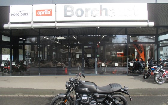 Gebrauchtmotorrad Moto Guzzi V7 Stone - Bild 1