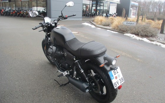 Gebrauchtmotorrad Moto Guzzi V7 Stone - Bild 7
