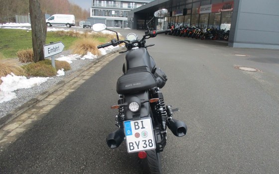 Gebrauchtmotorrad Moto Guzzi V7 Stone - Bild 8