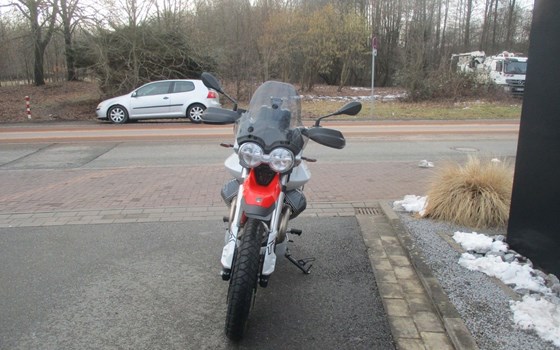 Gebrauchtmotorrad Moto Guzzi V85 TT - Bild 4