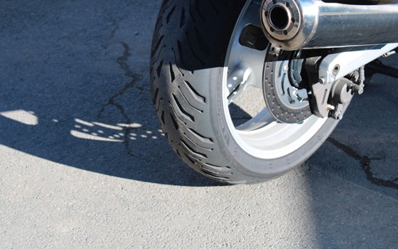 Gebrauchtmotorrad Yamaha FJR1300A - Bild 6