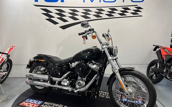 Gebrauchtmotorrad Harley-Davidson Softail Street Bob FXBB - Bild 1