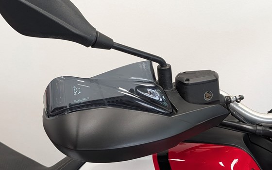 Gebrauchtmotorrad Moto Guzzi V85 TT - Bild 8