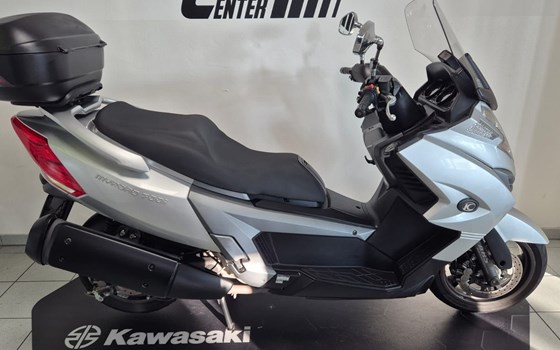 Gebrauchtmotorrad Kymco Myroad 700i - Bild 2