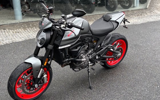 Gebrauchtmotorrad Ducati Monster + - Bild 11