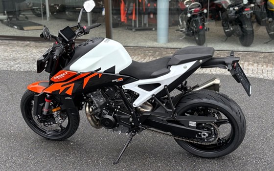 Neufahrzeug KTM 990 Duke - Bild 9