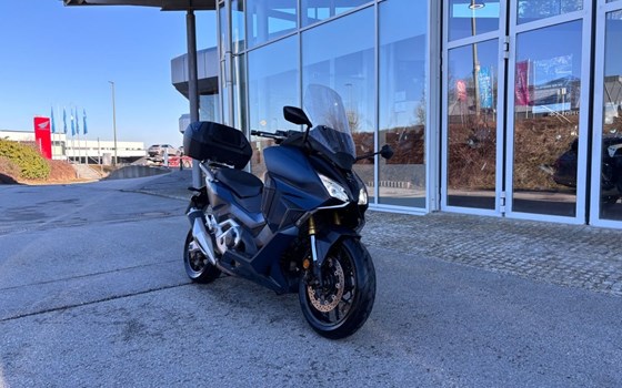 Gebrauchtmotorrad Honda Forza 750 - Bild 2