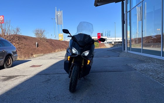 Gebrauchtmotorrad Honda Forza 750 - Bild 6