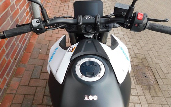 Gebrauchtmotorrad Suzuki GSX-8S - Bild 10