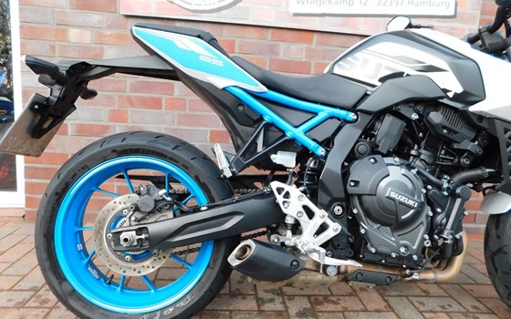 Gebrauchtmotorrad Suzuki GSX-8S - Bild 12