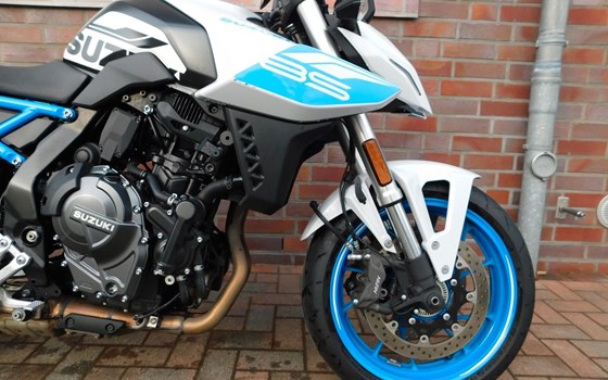 Gebrauchtmotorrad Suzuki GSX-8S - Bild 13