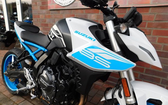 Gebrauchtmotorrad Suzuki GSX-8S - Bild 14