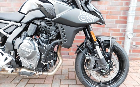 Neufahrzeug Suzuki GSX-8S - Bild 15